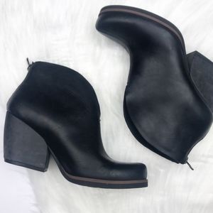 Korks by Kork-Ease Shamira Black Boots Chunky Heel